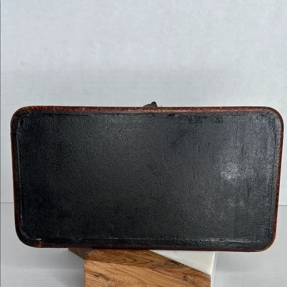Antique Leather The Dahme Company Cincinnati Case or Dresser Box
